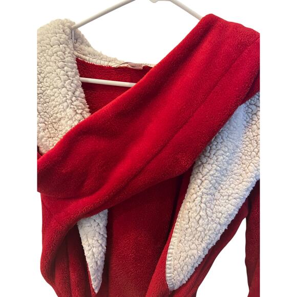 VICTORIA'S SECRET Cozy Plush Sherpa Hooded Robe Red Fleece Bathrobe - Picture 7 of 9